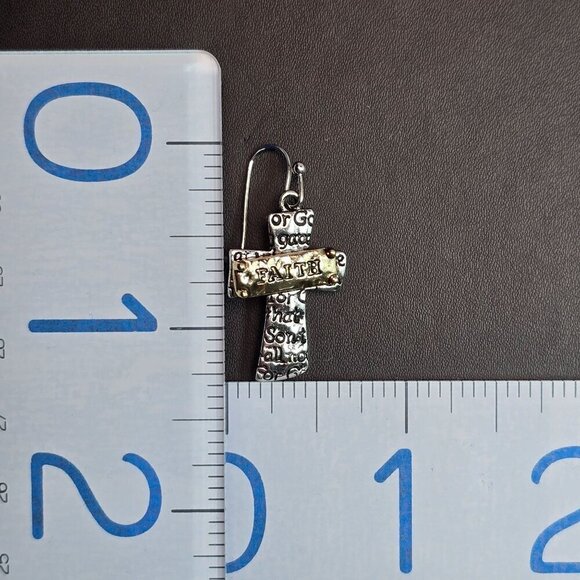 Vintage Cross Earrings With "Faith" Banner (NWOT) - Picture 5 of 5
